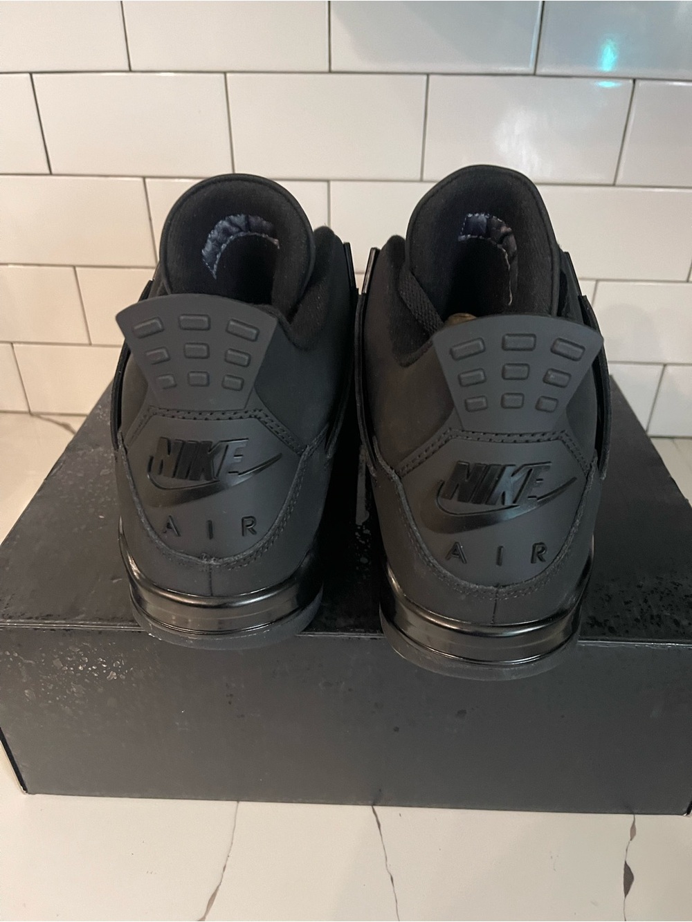 Men’s Retro 4 Black Cat 2025 Size 14. - Picture 7 of 8